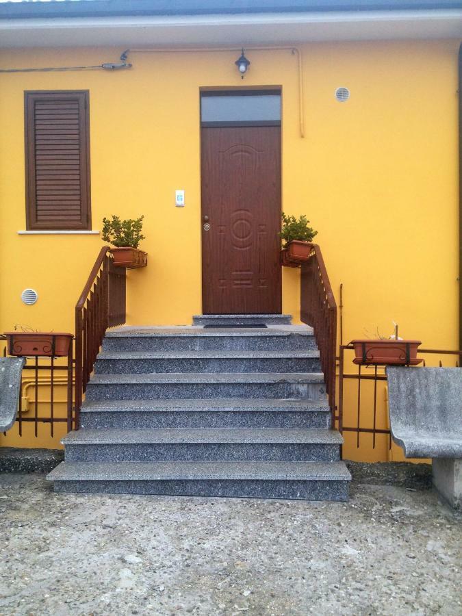 B&B La Torre Rosello Exterior photo